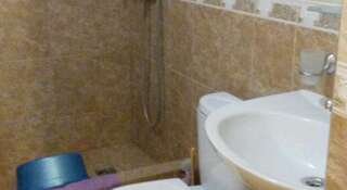 Гостевой дом Гостевой дом «Нептун» Адлер Двухместный номер с 2 отдельными кроватями-1